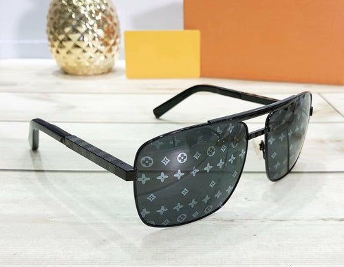square sunglasses