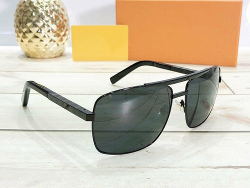 square sunglasses